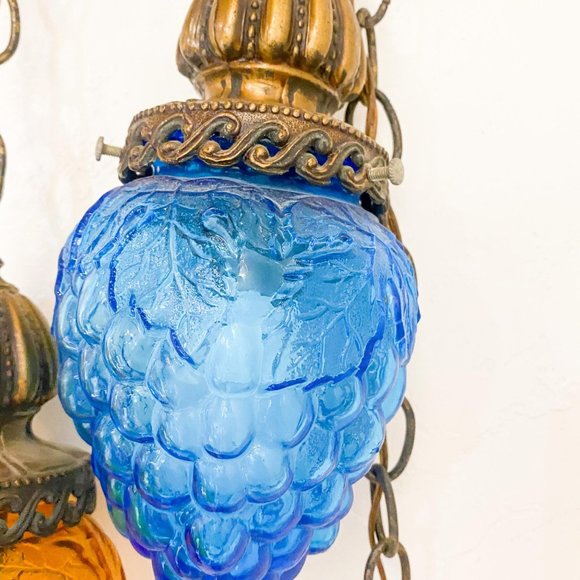 Rare Vintage Midcentury Grape Swag Light Fixture - Picture 10 of 11